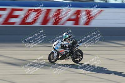 media/Nov-26-2022-Fastrack Riders (Sat) [[b001e85eef]]/Level 3/Session 1 Front Straight/